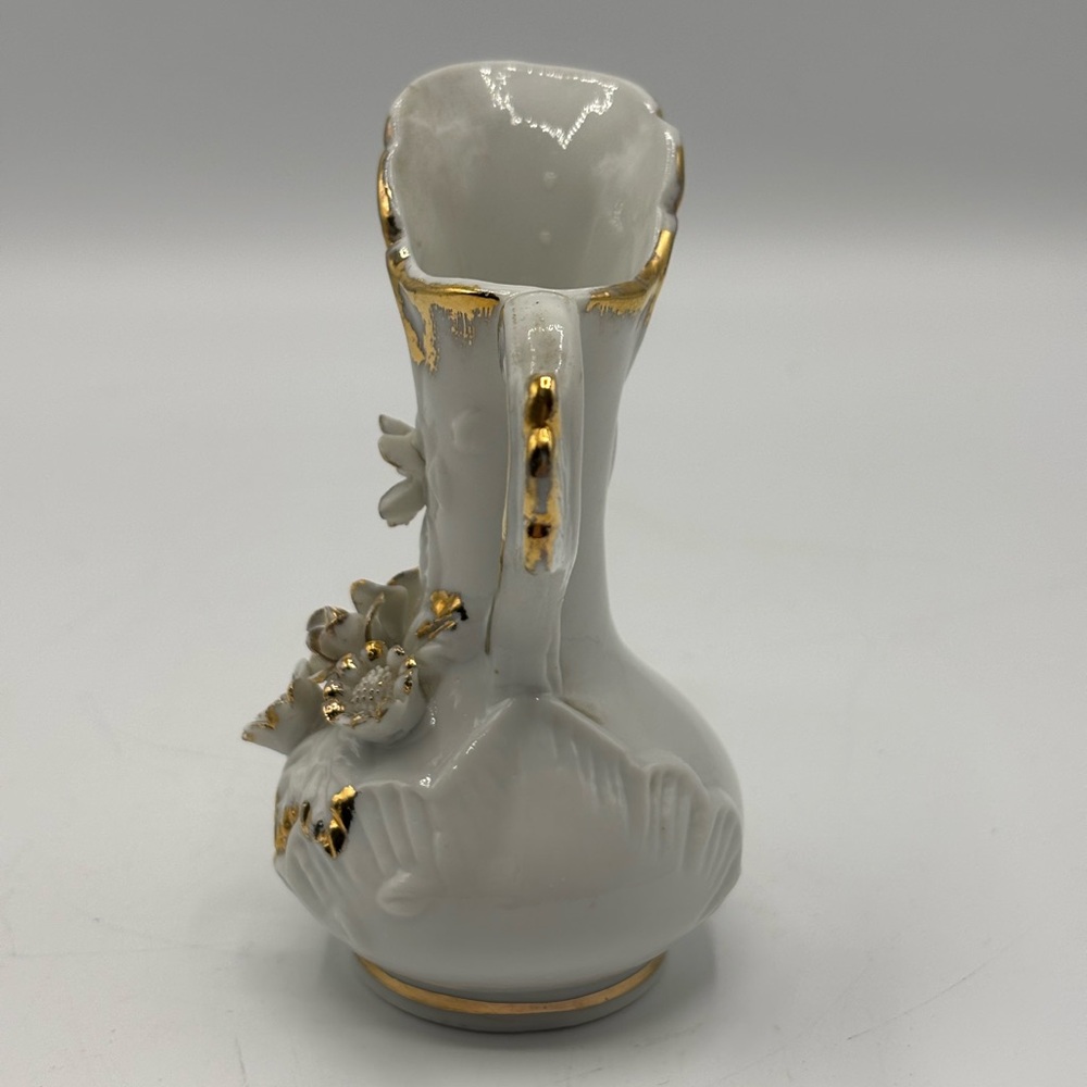 VTG mini Sophia Ann Elegant White and Gold Floral Pitcher/ vase . 4 1/4" T - Picture 4 of 9